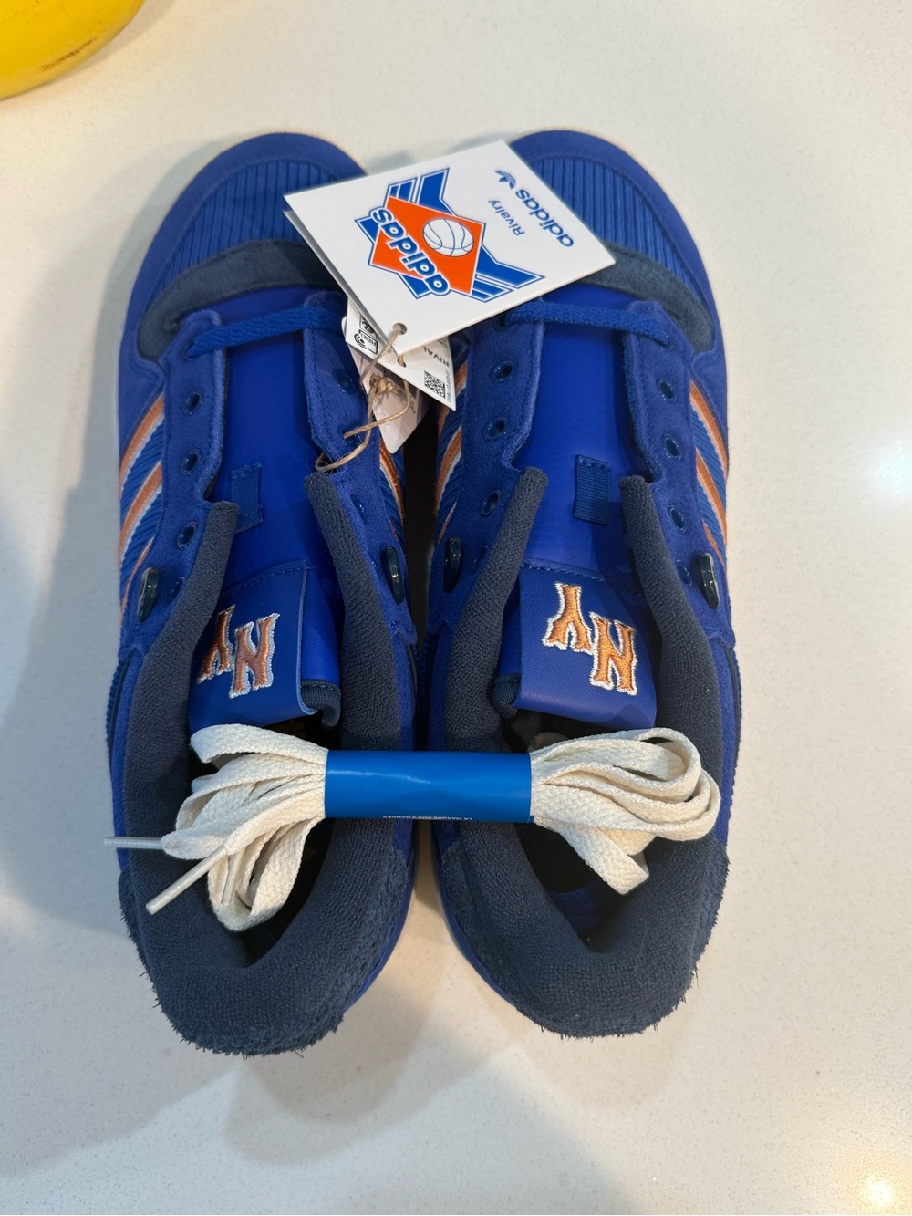 New Adidas Rivalry Low 86 New York Navy and Orange Low-Top Men’s Size 10.5